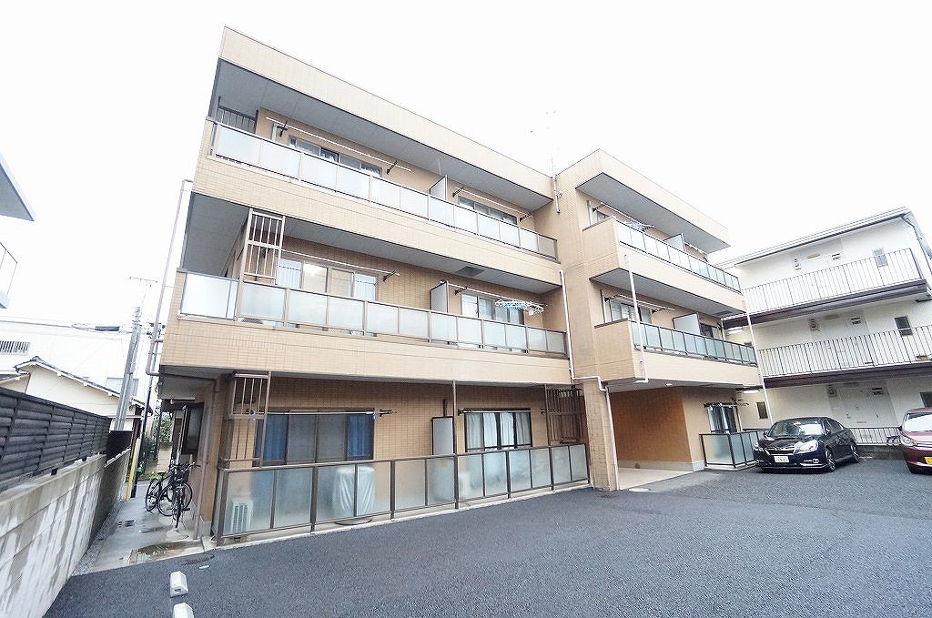戸田市中町　３階建鉄骨マンション　Ｋ様