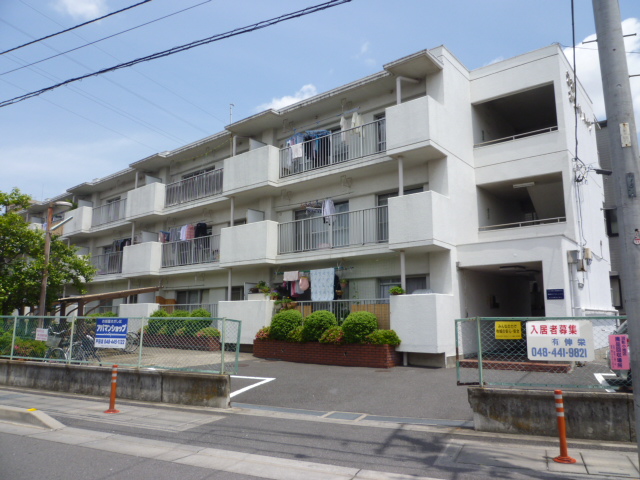 さいたま市南区曲本　３階建てマンション　A様